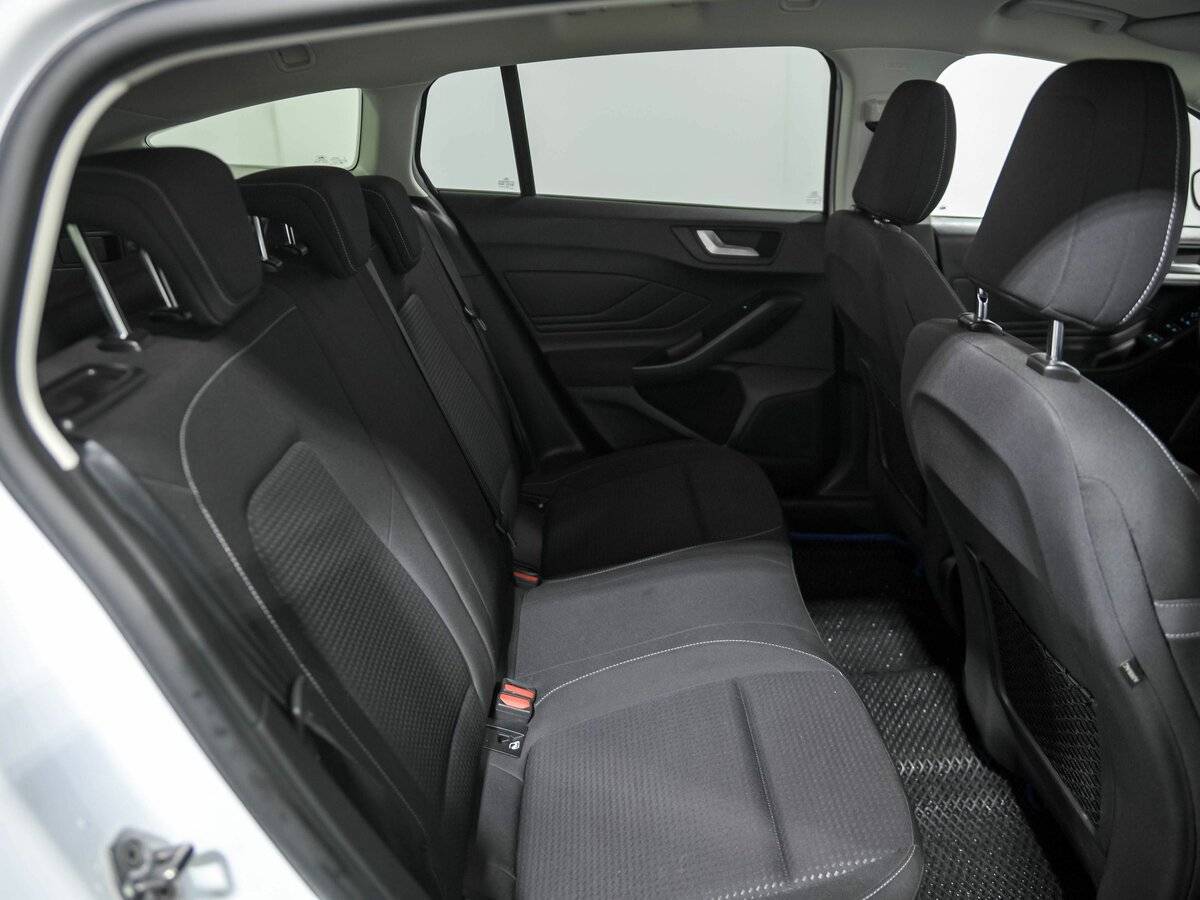 Ford Focus, 2019 Фото №18