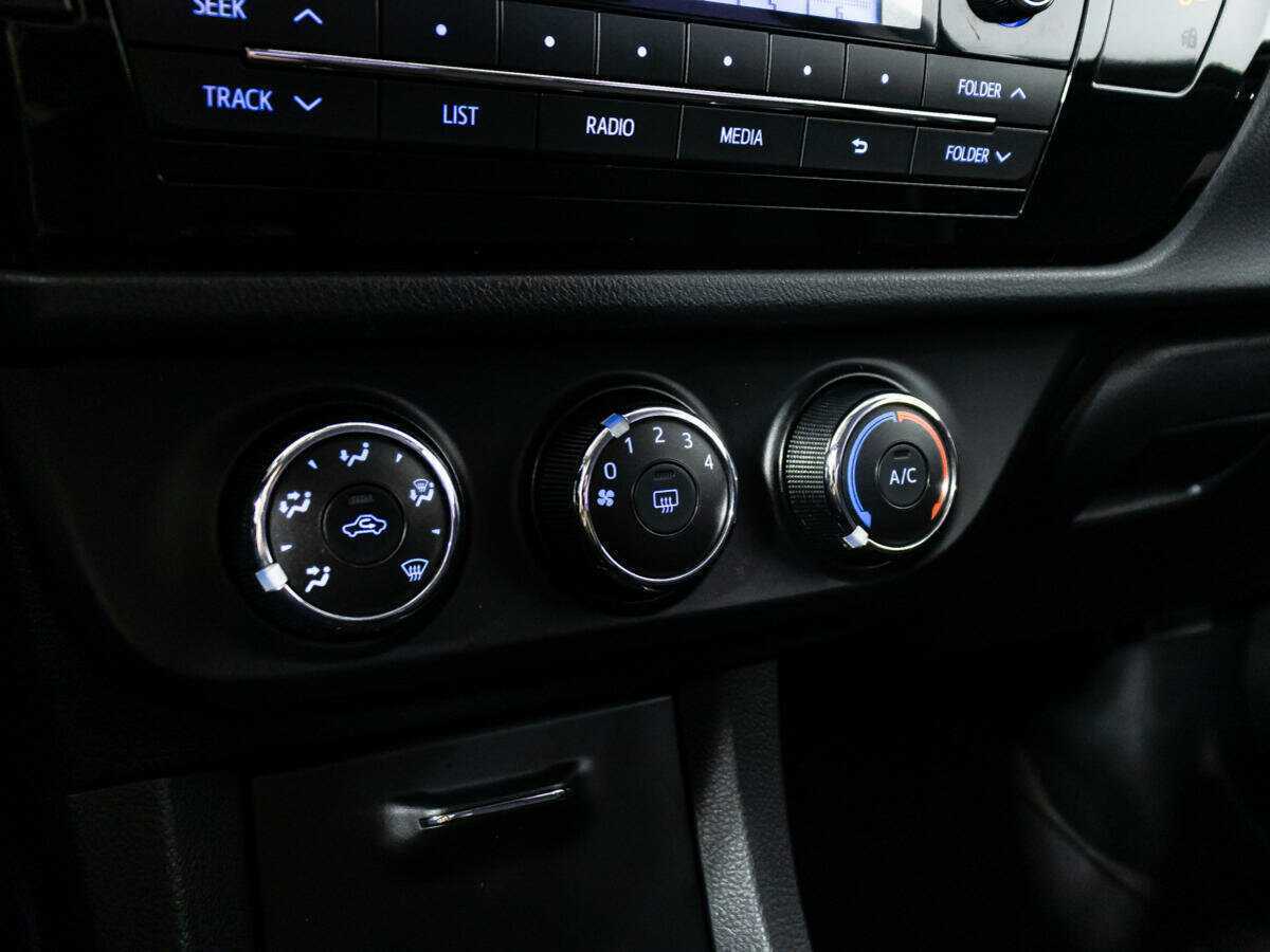 Toyota Corolla, 2013 Фото №15