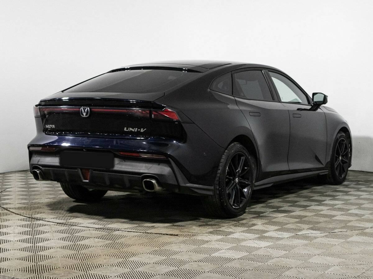 Changan UNI-V, 2023 Фото №5