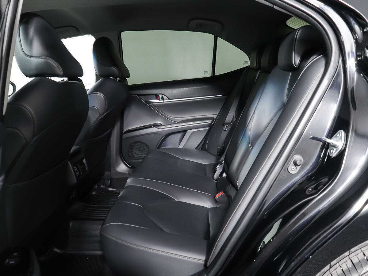 Toyota Camry, 2019 Фото №9