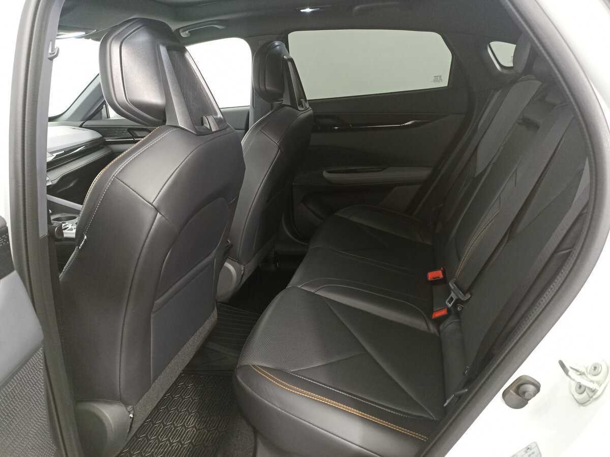 Changan UNI-V, 2023 Фото №11