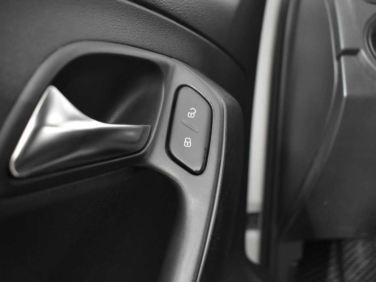 Volkswagen Polo, 2014 Фото №8