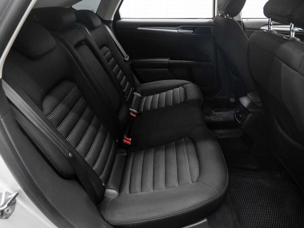 Ford Mondeo, 2018 Фото №11