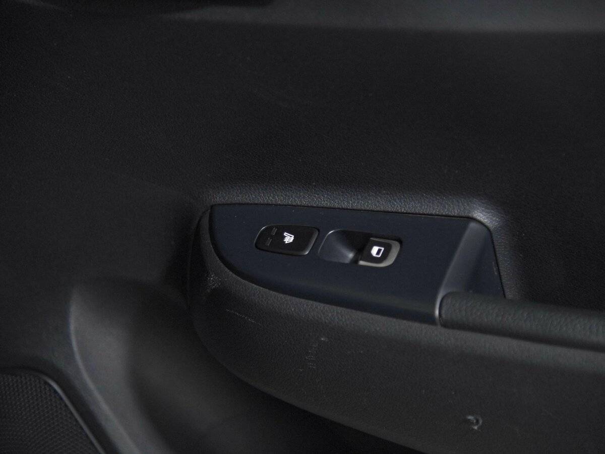 Kia Rio, 2018 Фото №16