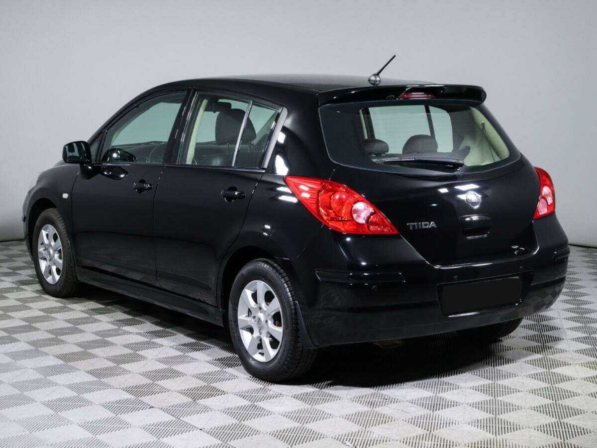 Nissan Tiida, 2012 Фото №7