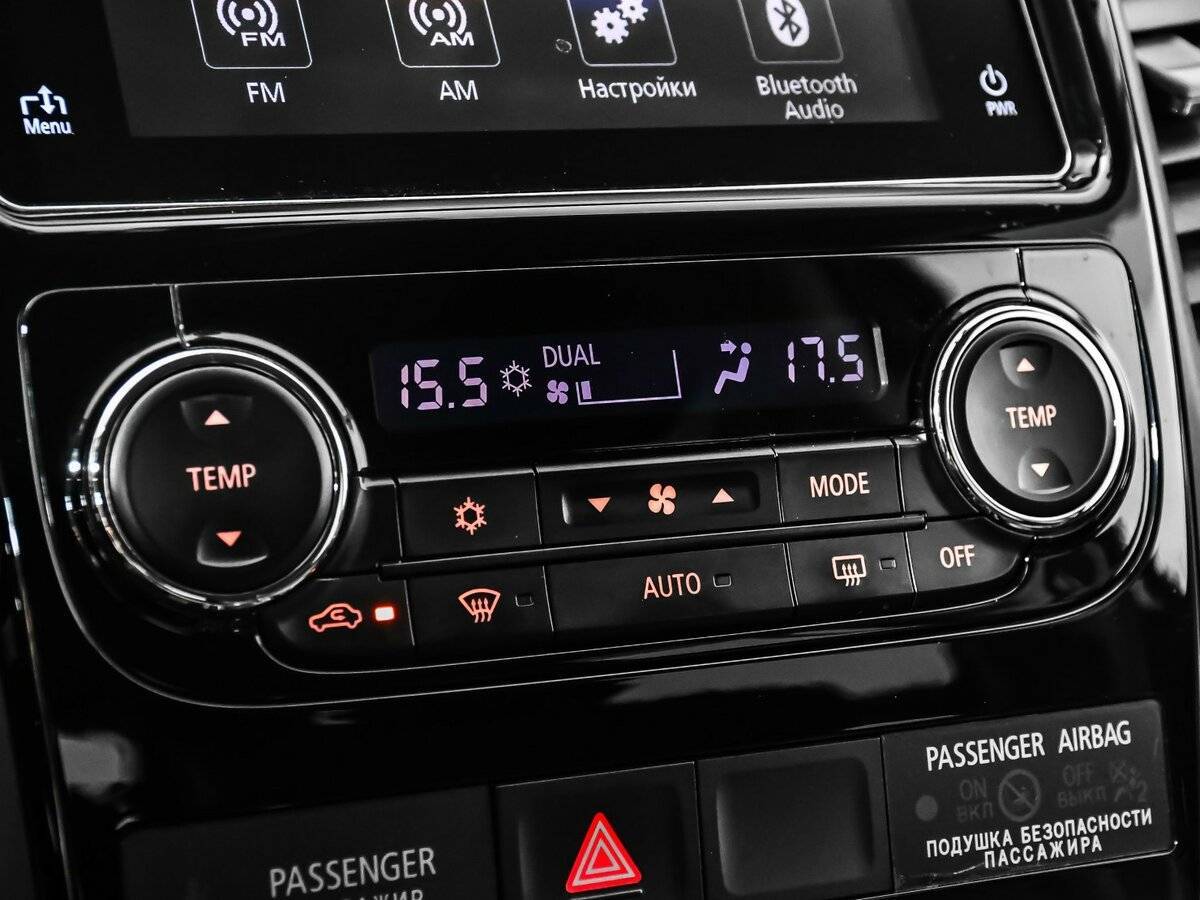 Mitsubishi Pajero Sport, 2017 Фото №21