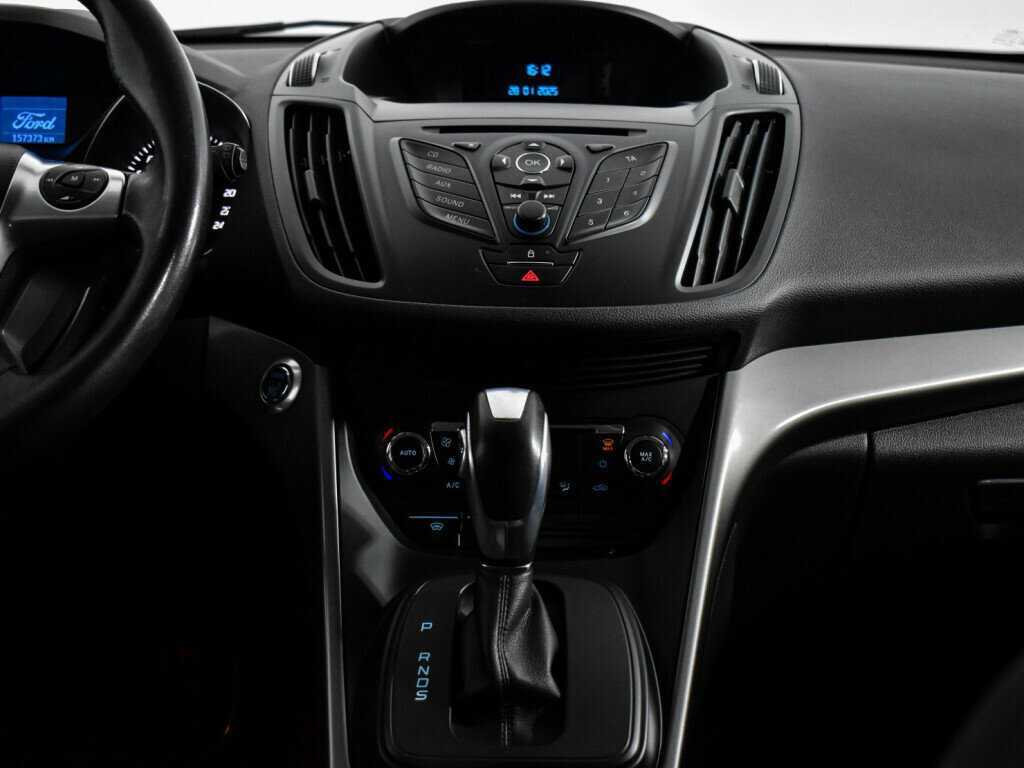 Ford Kuga, 2015 Фото №14