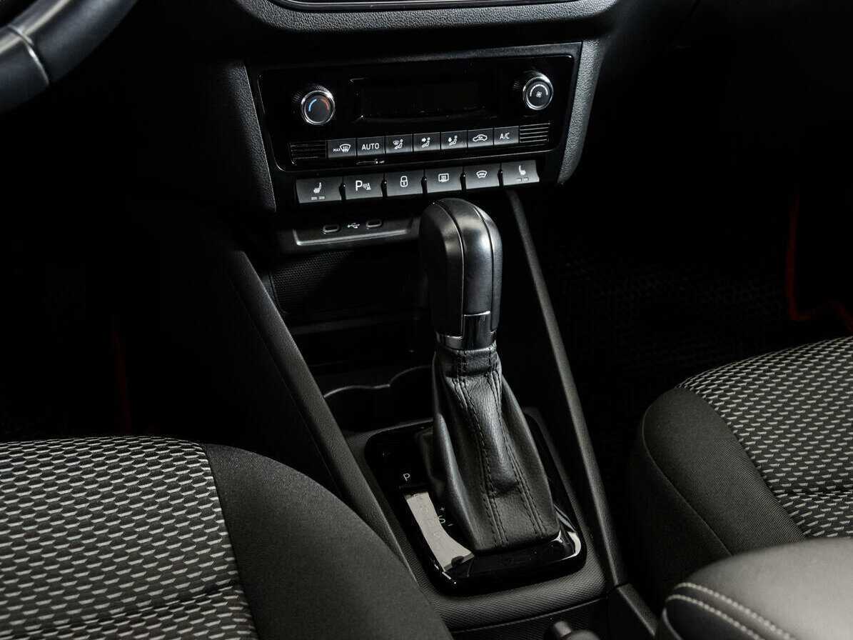 Volkswagen Polo, 2021 Фото №11