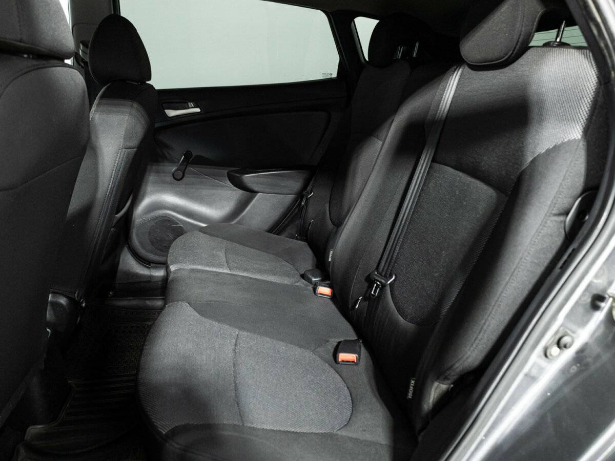 Hyundai Solaris I, 2012 Фото №10