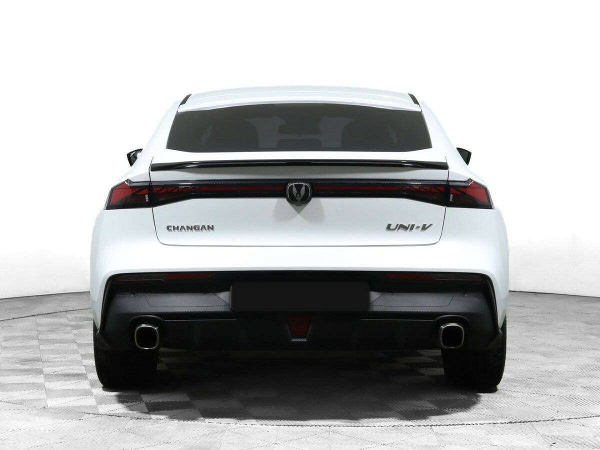 Changan UNI-V, 2022 Фото №5