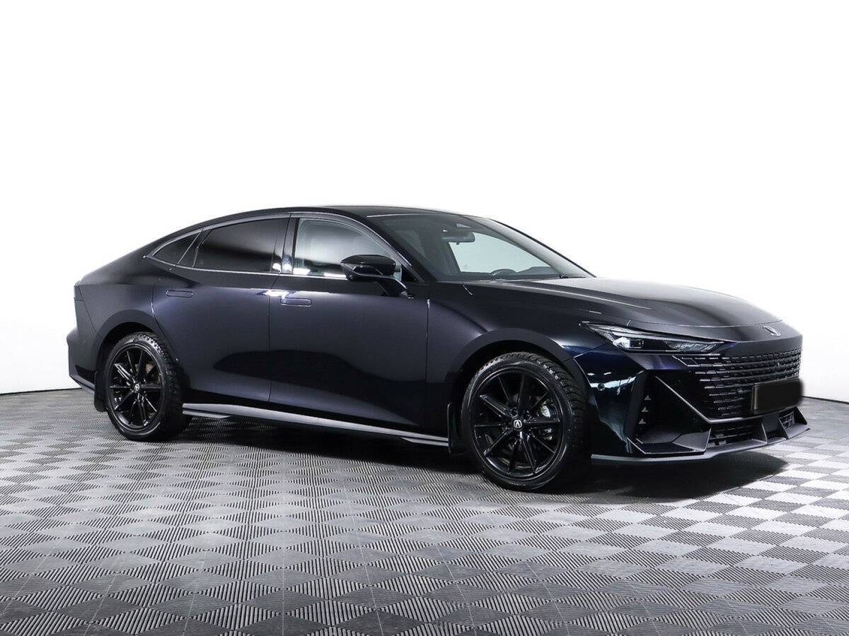 Changan UNI-V, 2023 Фото №3