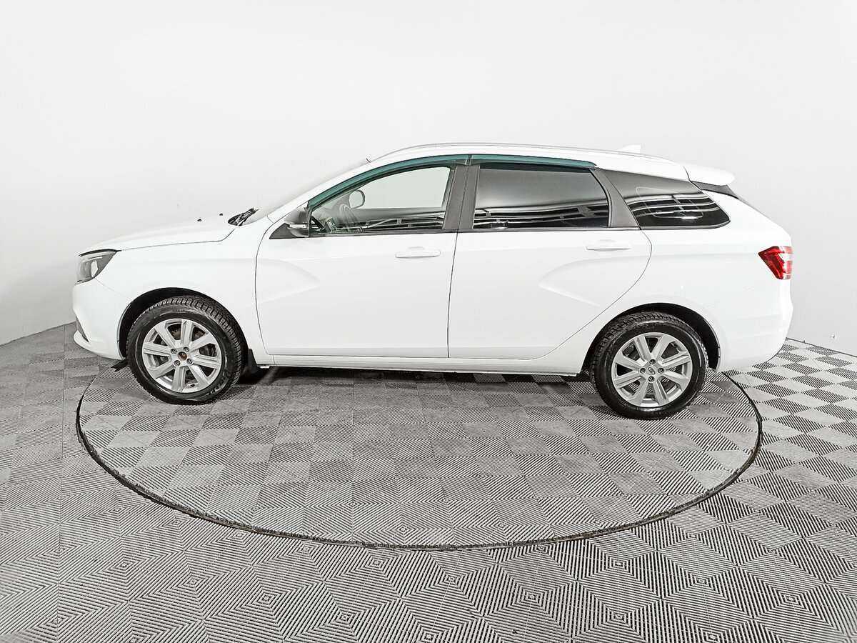 Lada (ВАЗ) Vesta SW, 2020 Фото №8