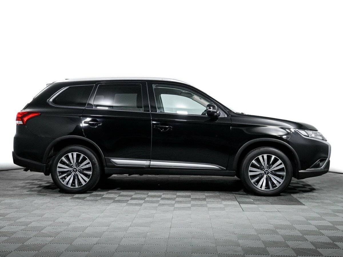Mitsubishi Outlander, 2021 Фото №4