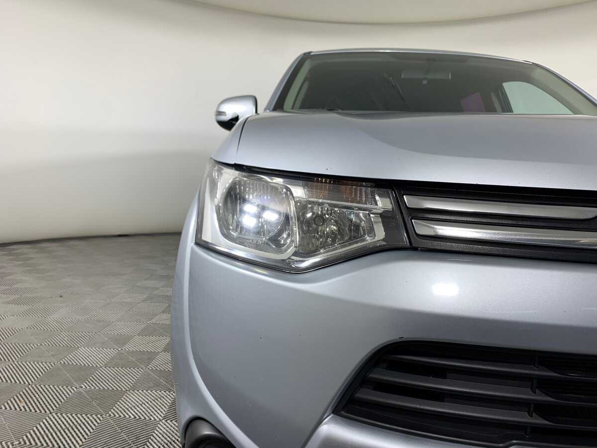 Mitsubishi Outlander, 2013 Фото №10
