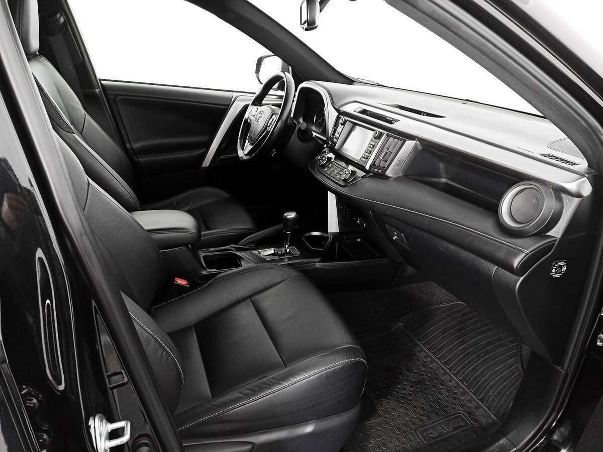 Toyota RAV4, 2019 Фото №8