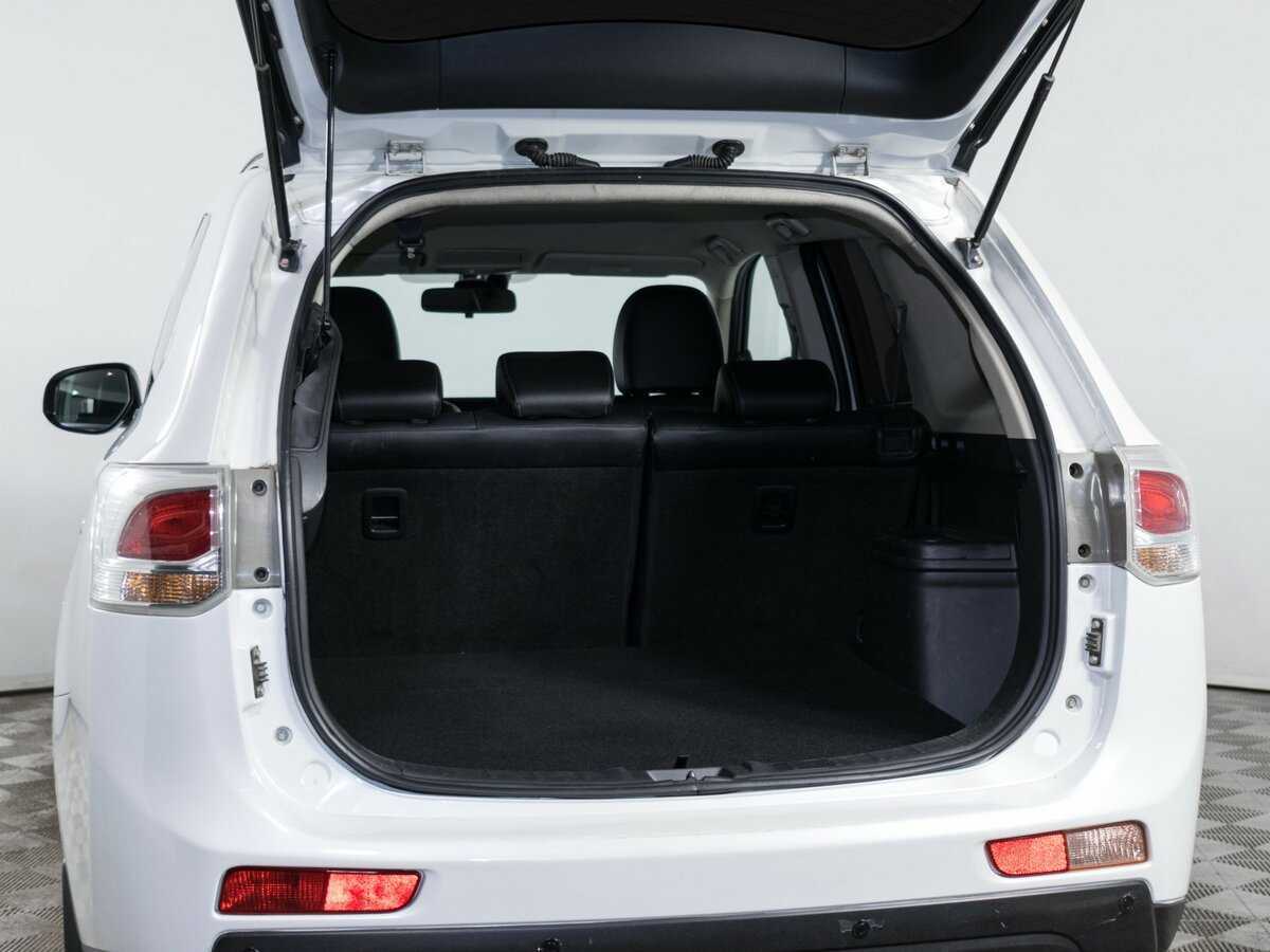 Mitsubishi Outlander, 2013 Фото №7