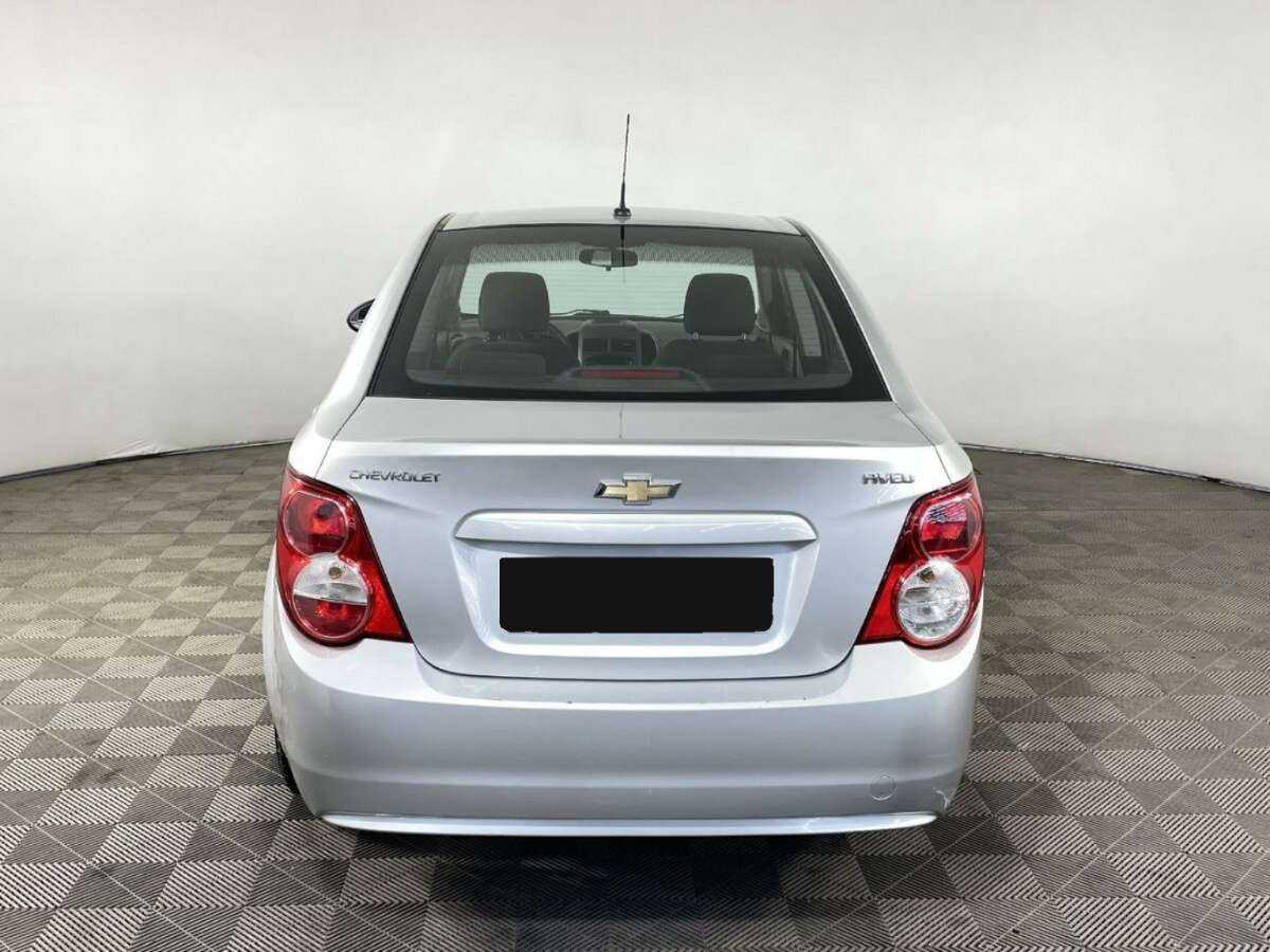 Chevrolet Aveo, 2013 Фото №2