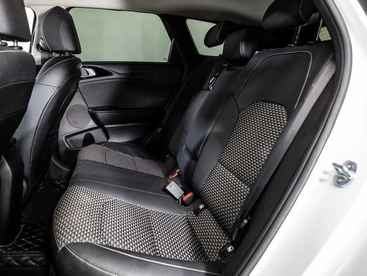 Kia Ceed, 2021 Фото №12