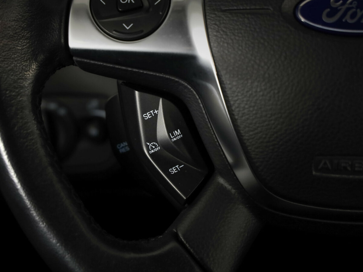 Ford Kuga II, 2015 Фото №14