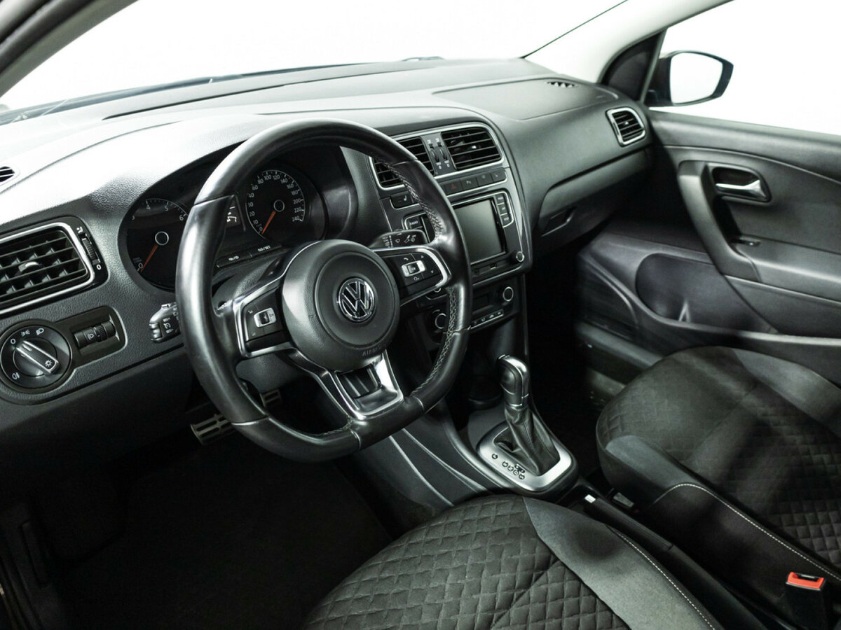 Volkswagen Polo V Рестайлинг, 2018 Фото №11