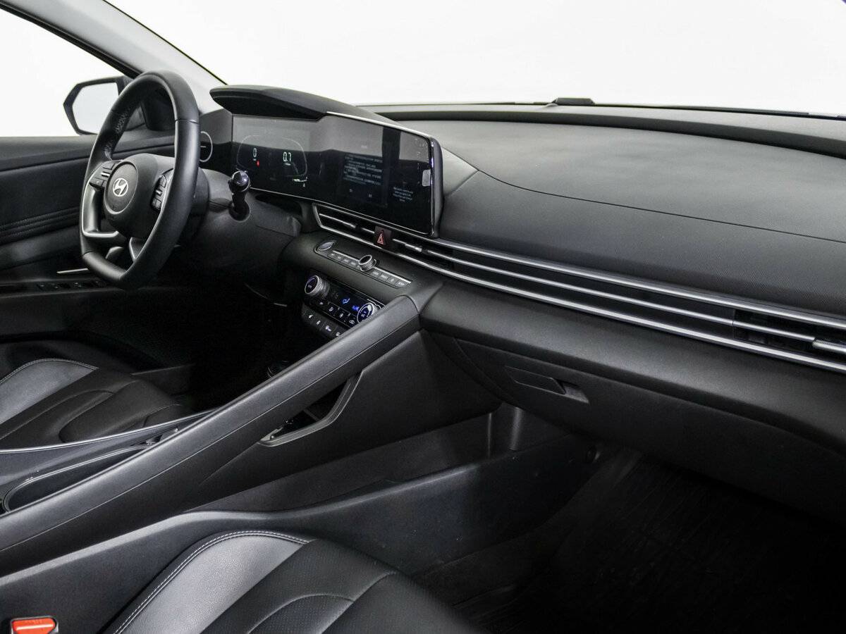 Hyundai Elantra VII (CN7) Рестайлинг, 2023 Фото №6