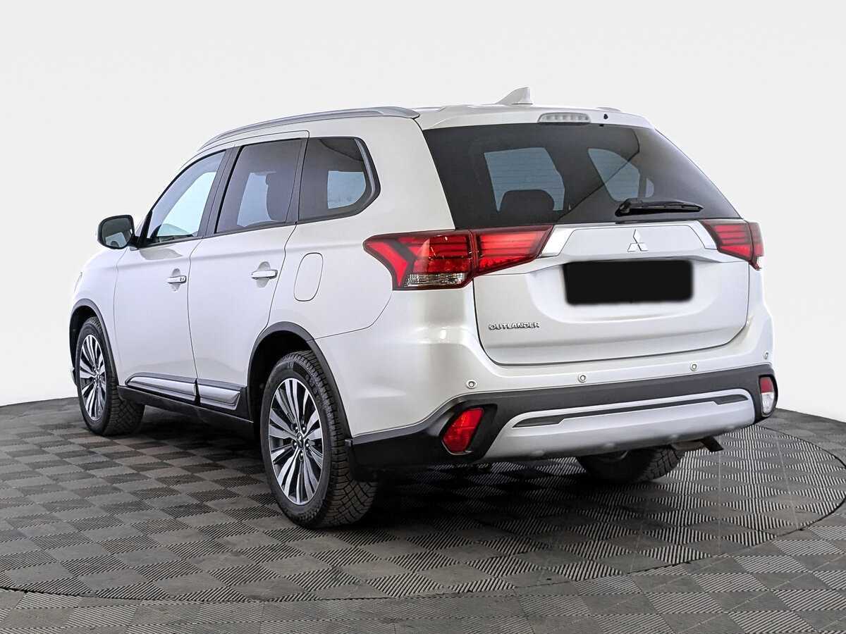 Mitsubishi Outlander, 2021 Фото №7