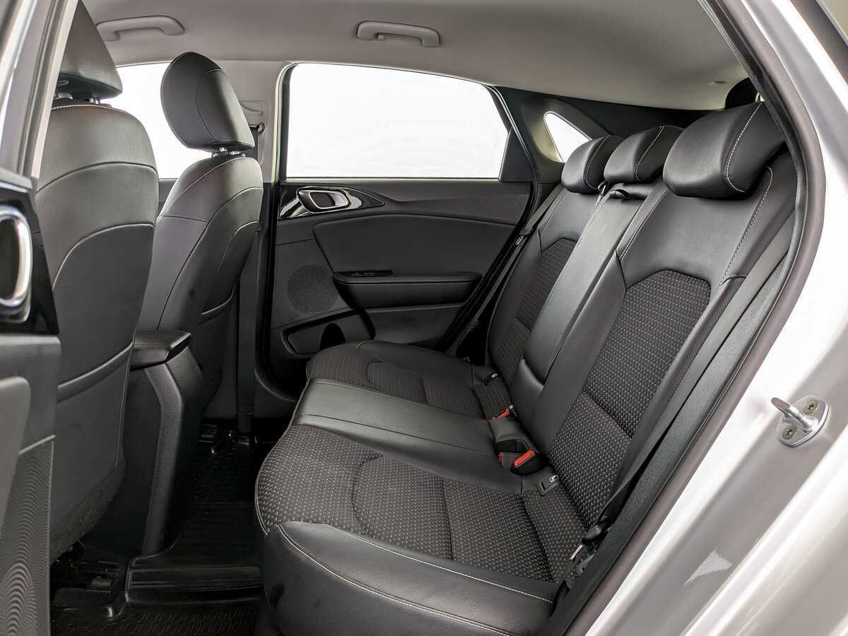 Kia Ceed, 2018 Фото №10