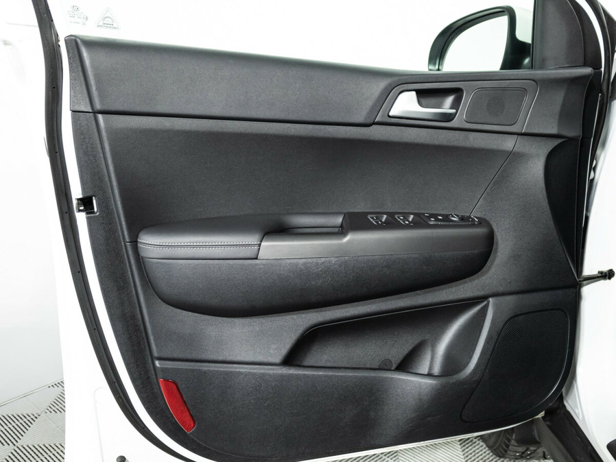 Kia Sportage IV Рестайлинг, 2021 Фото №24