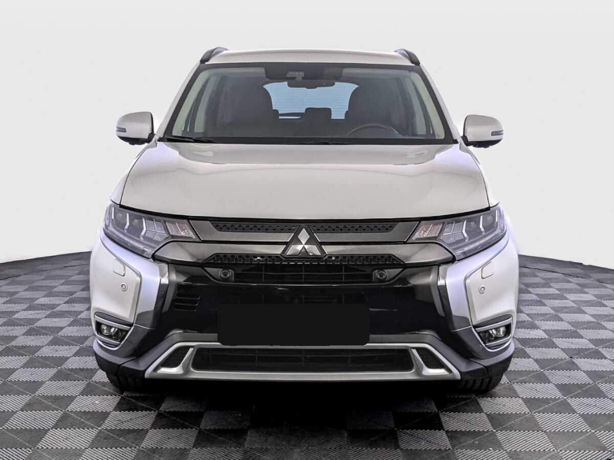 Mitsubishi Outlander, 2021 Фото №2