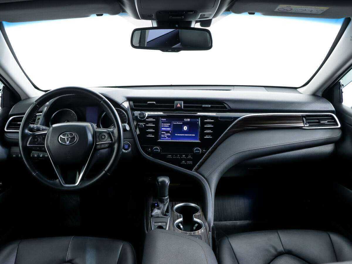 Toyota Camry, 2018 Фото №10