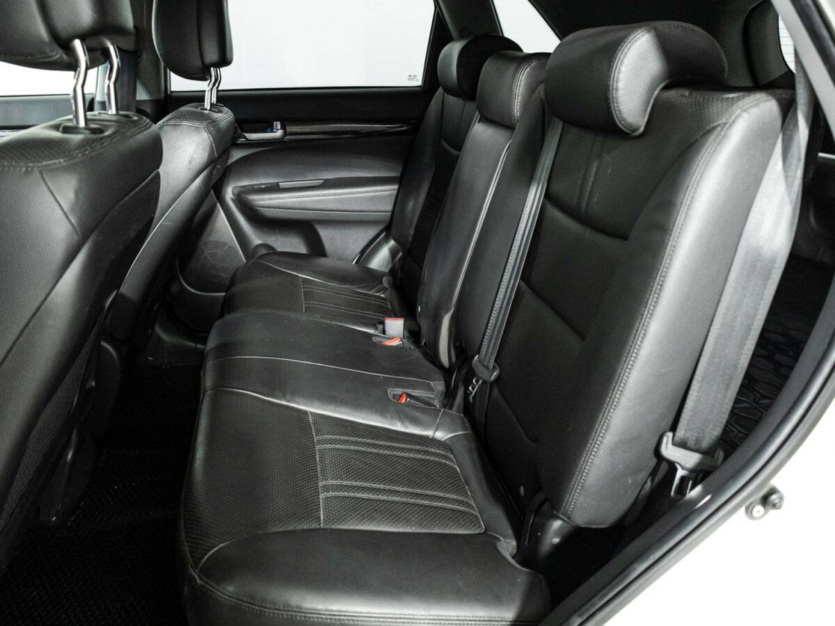 Kia Sorento II Рестайлинг, 2019 Фото №10