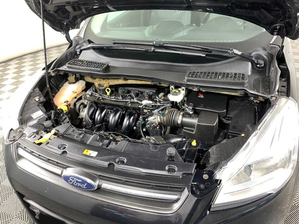 Ford Kuga, 2015 Фото №10