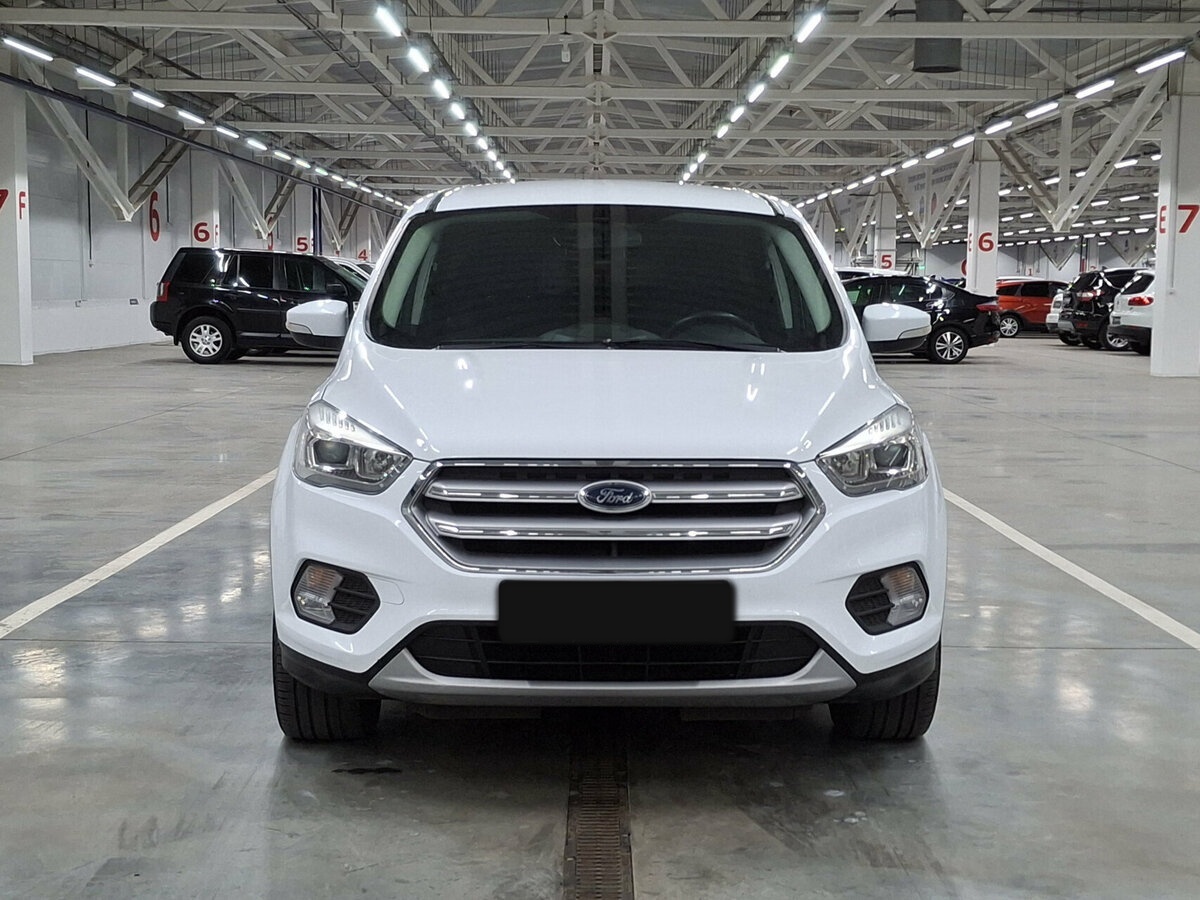 Ford Kuga II Рестайлинг, 2018 Фото №2