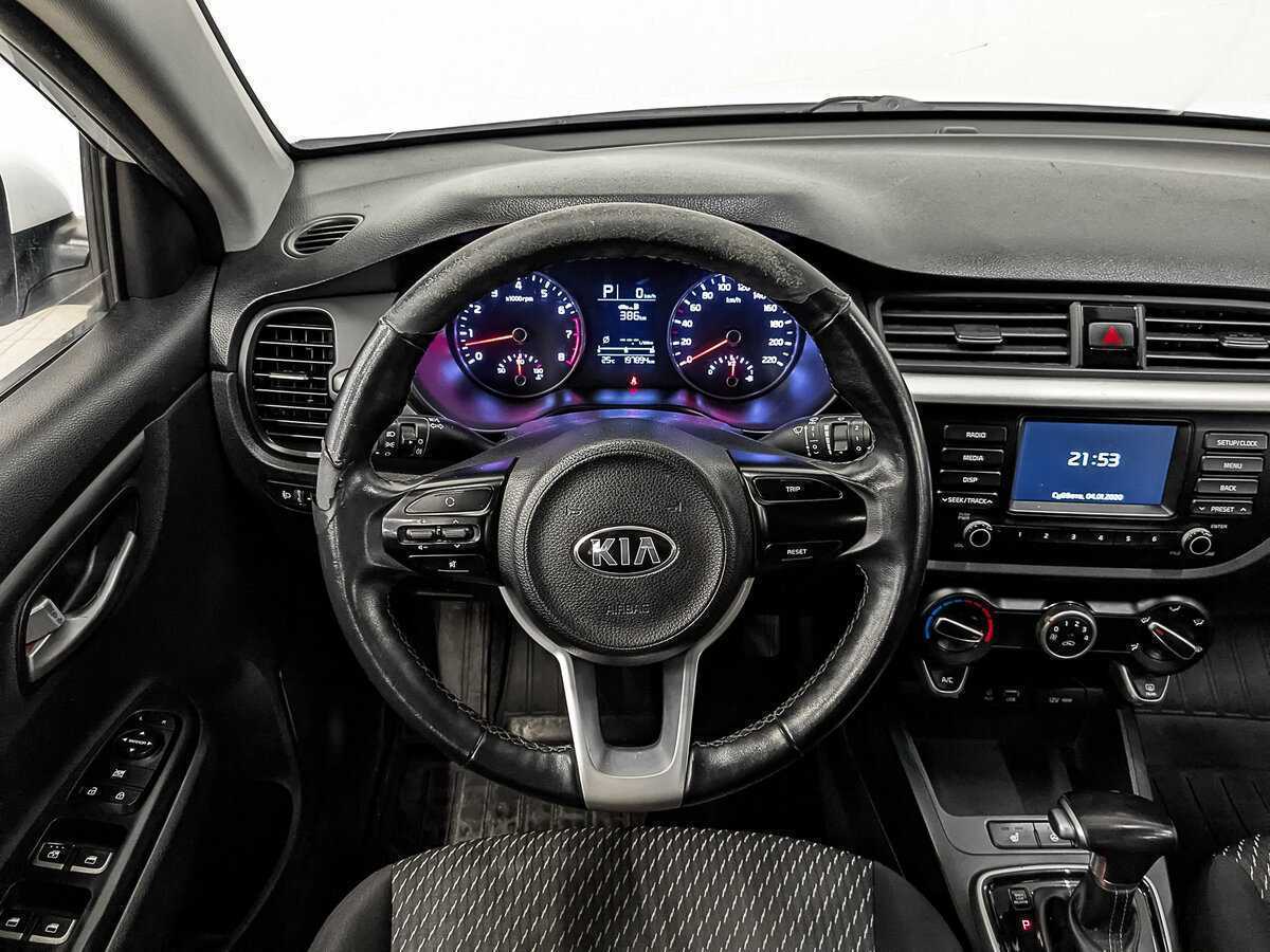 Kia Rio X-Line, 2020 Фото №21