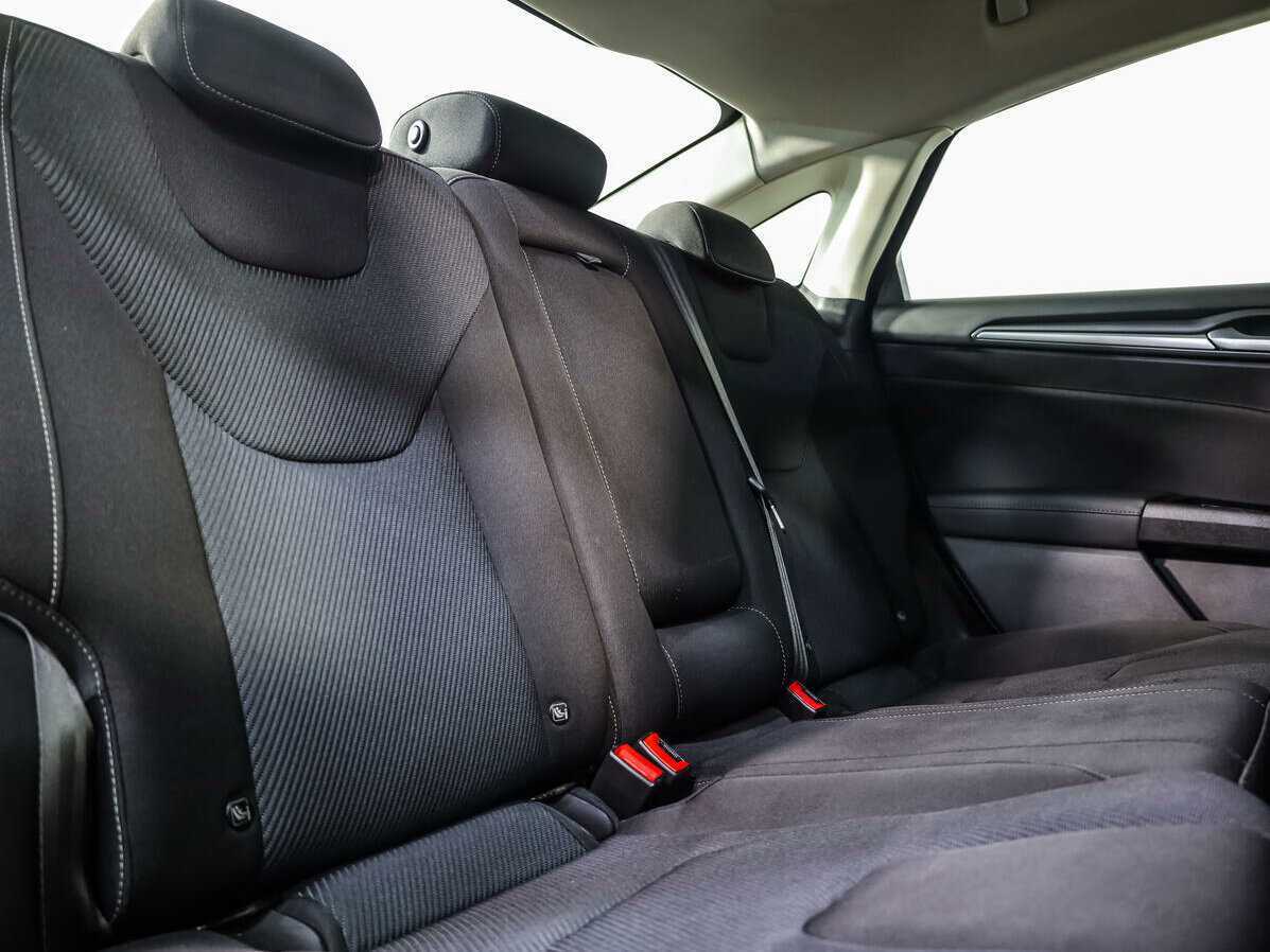 Ford Mondeo, 2016 Фото №11