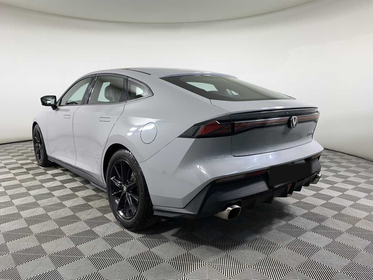 Changan UNI-V, 2023 Фото №7