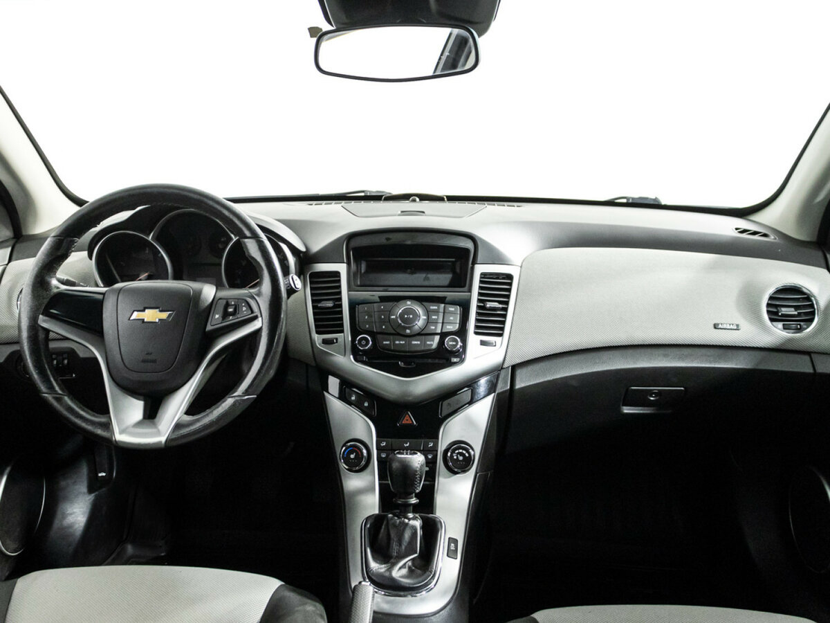 Chevrolet Cruze I Рестайлинг, 2012 Фото №13