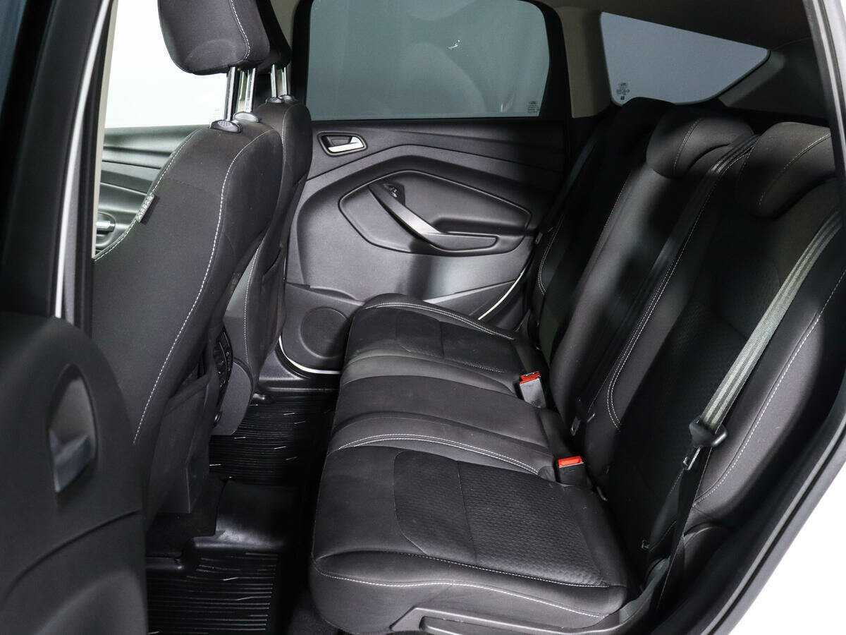 Ford Kuga, 2017 Фото №7