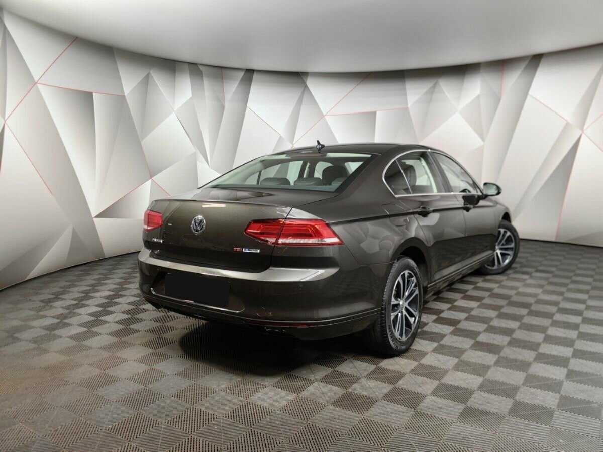 Volkswagen Passat, 2017 Фото №2