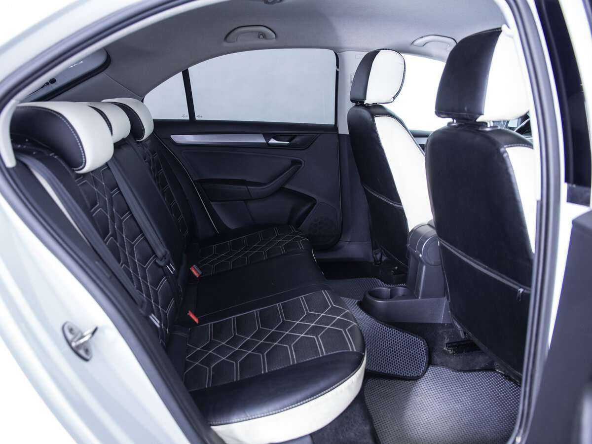 Volkswagen Polo, 2020 Фото №6