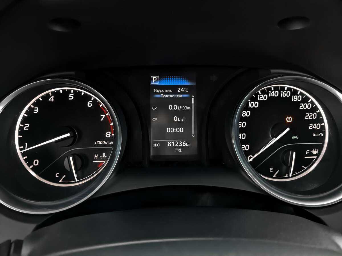 Toyota Camry, 2019 Фото №11