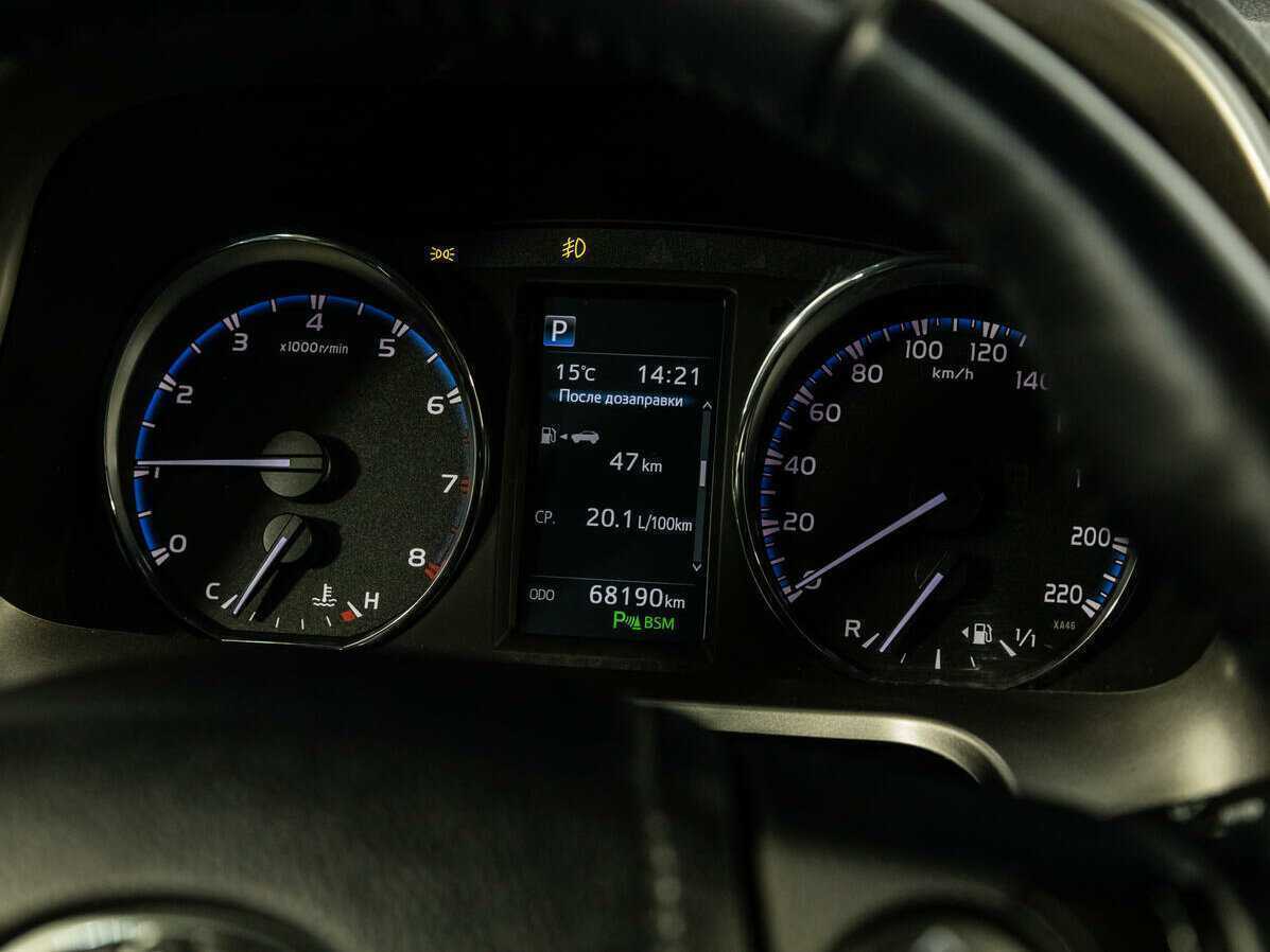 Toyota RAV4, 2015 Фото №12