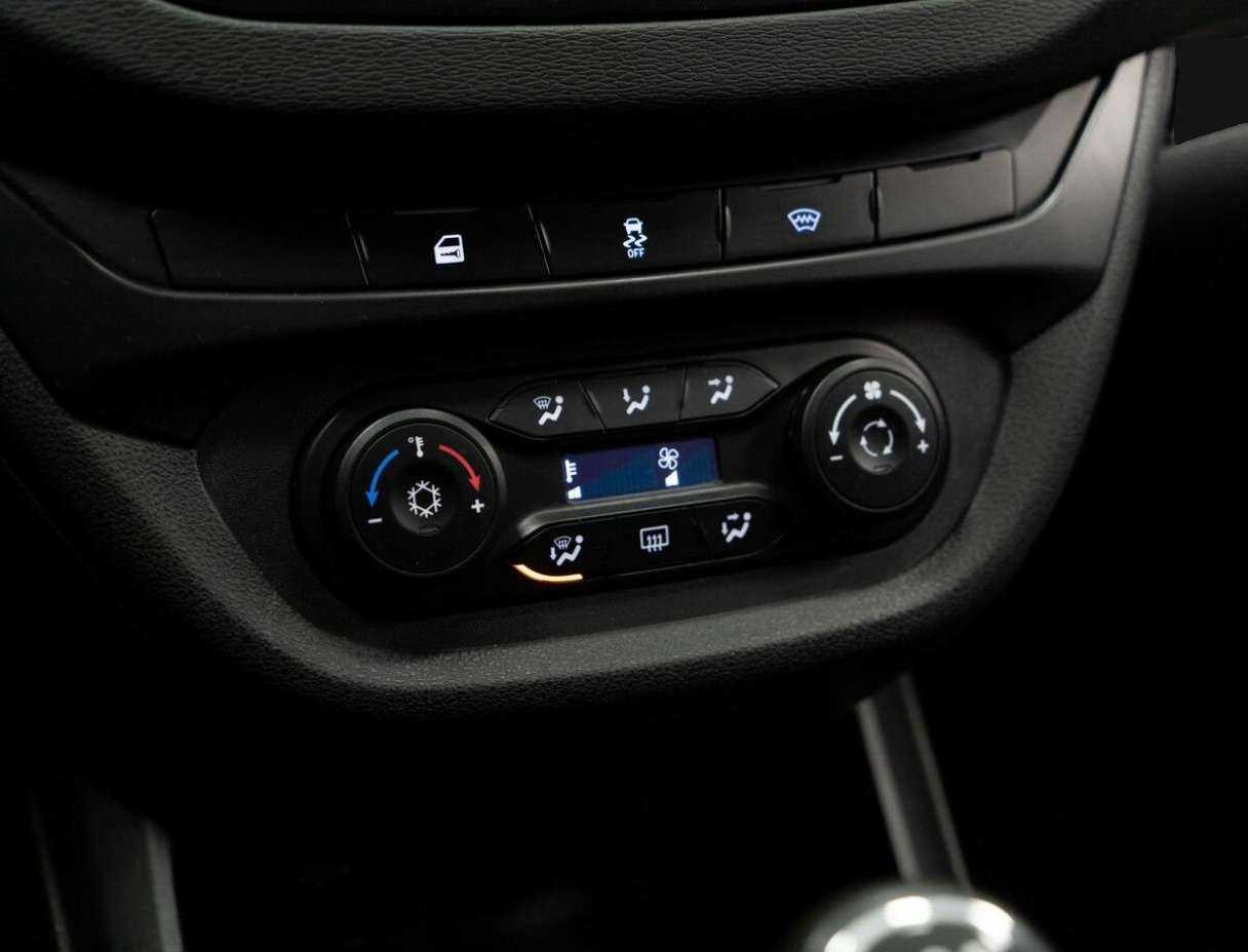 Lada (ВАЗ) Vesta SW, 2019 Фото №13