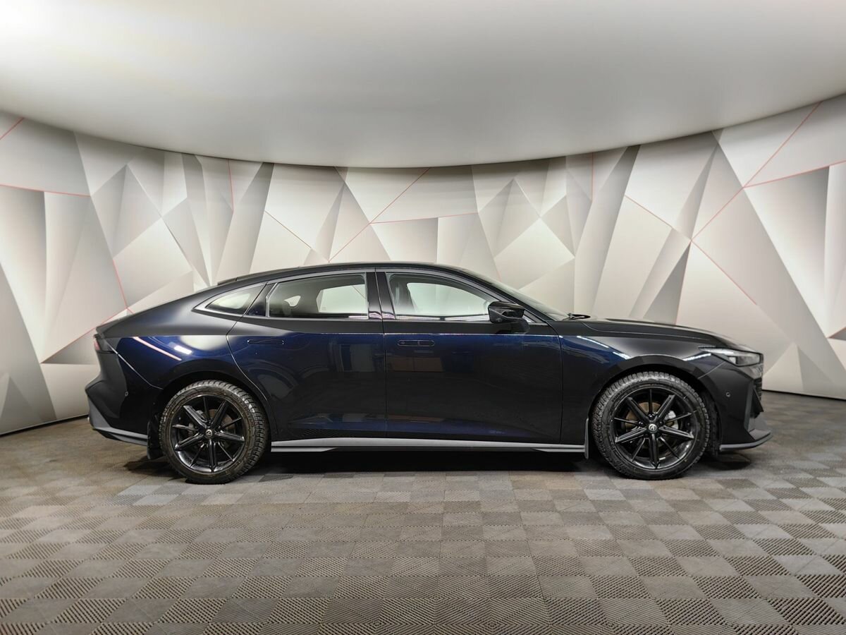 Changan UNI-V I, 2023 Фото №6