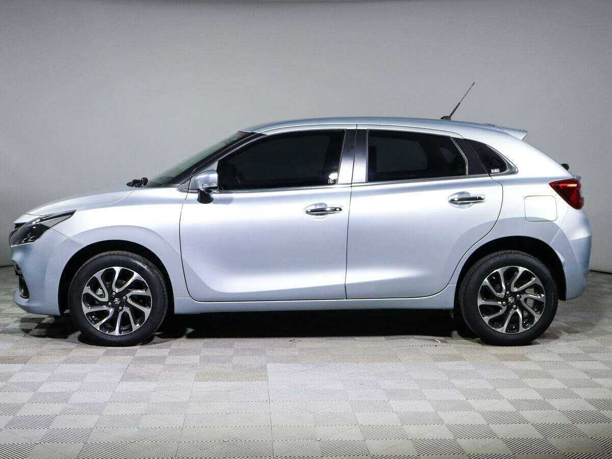 Suzuki Baleno, 2022 Фото №8