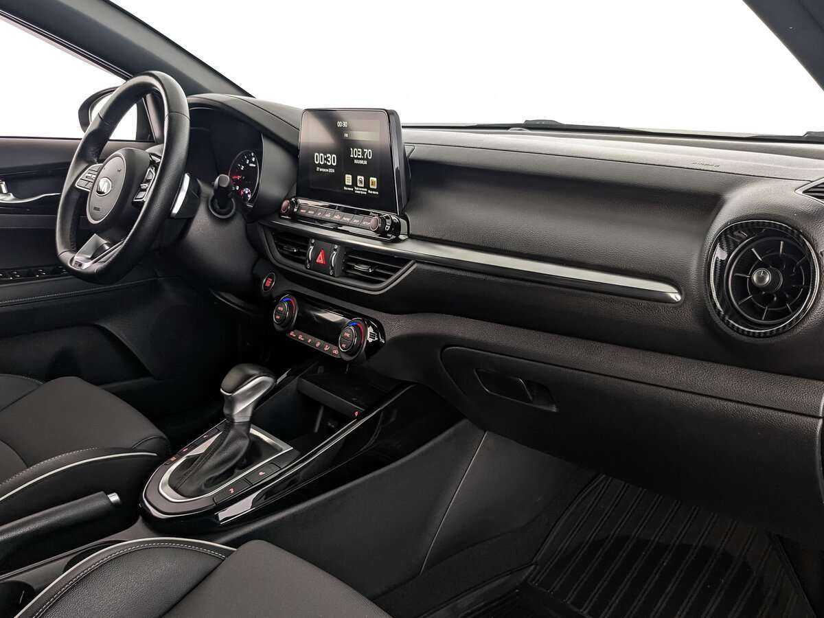 Kia Cerato, 2021 Фото №9