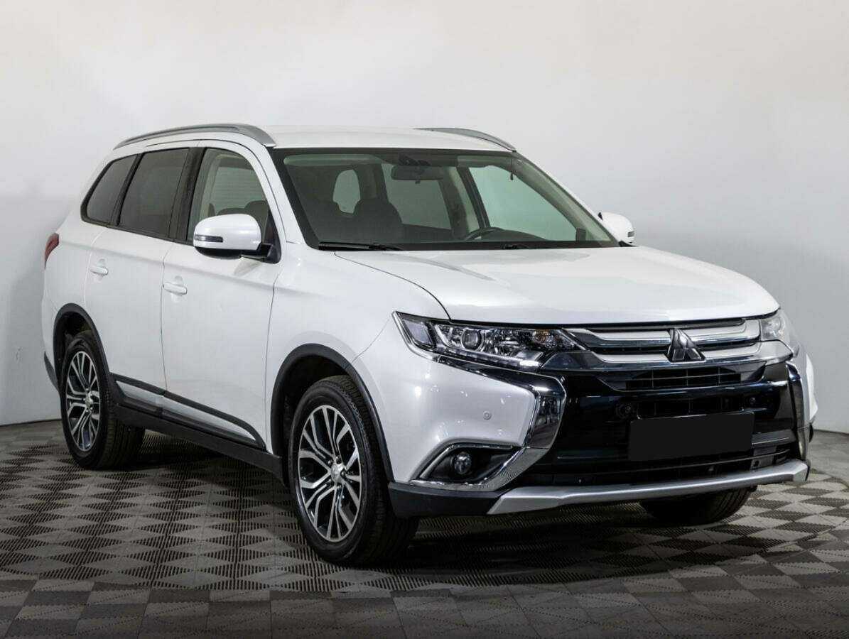 Mitsubishi Outlander, 2018 Фото №3