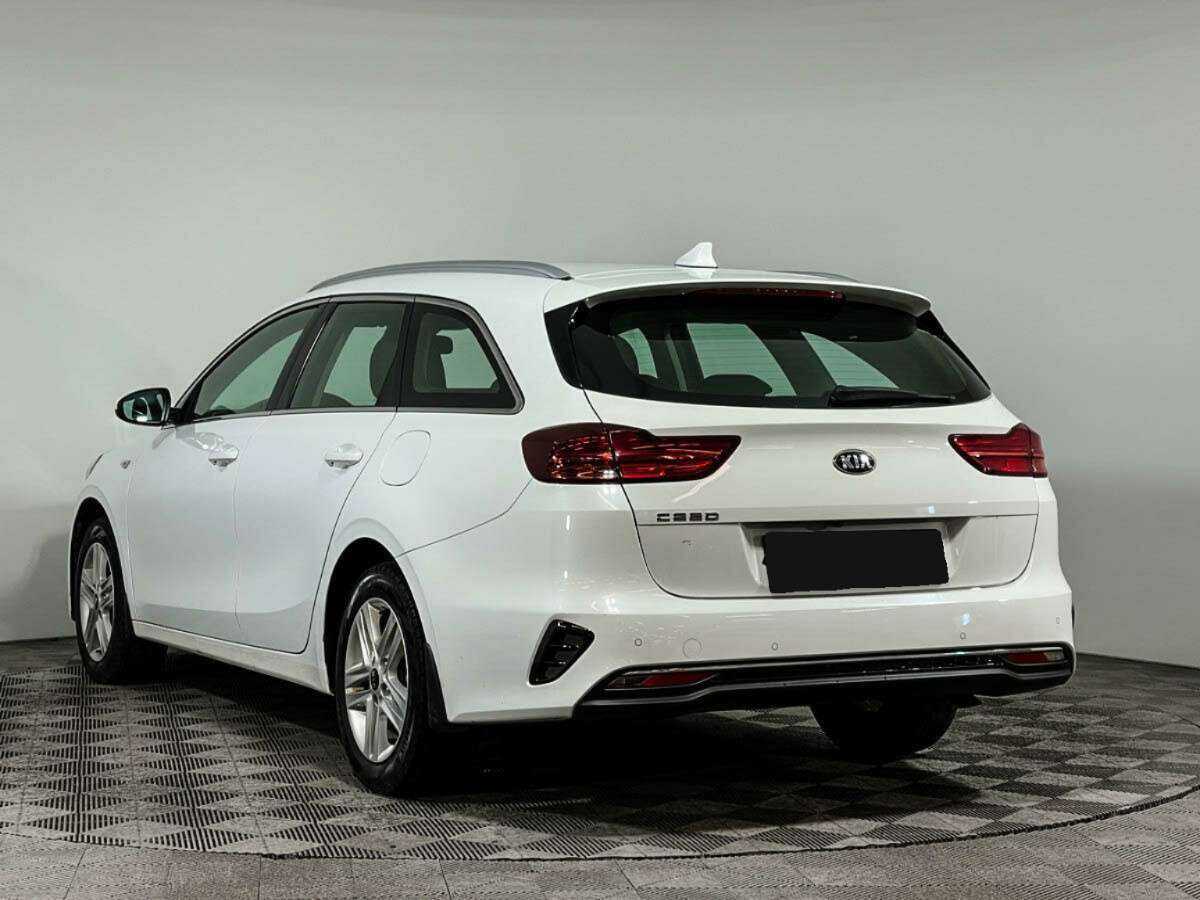 Kia Ceed, 2021 Фото №7