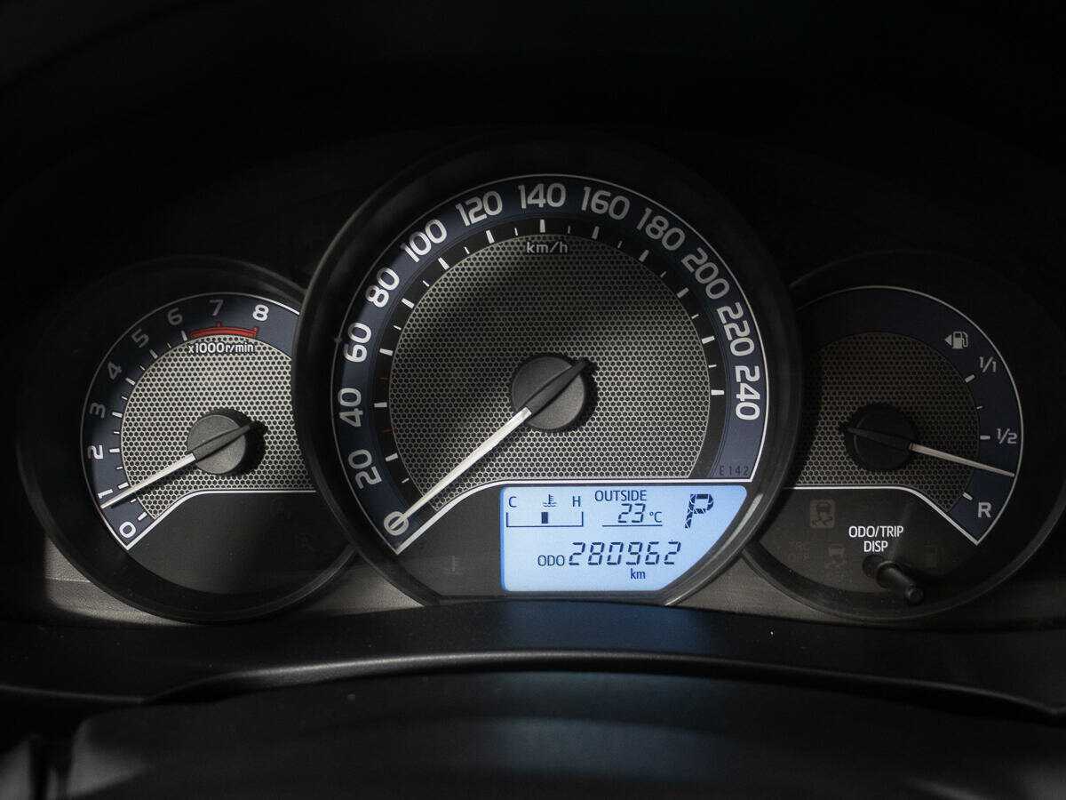 Toyota Corolla, 2014 Фото №12