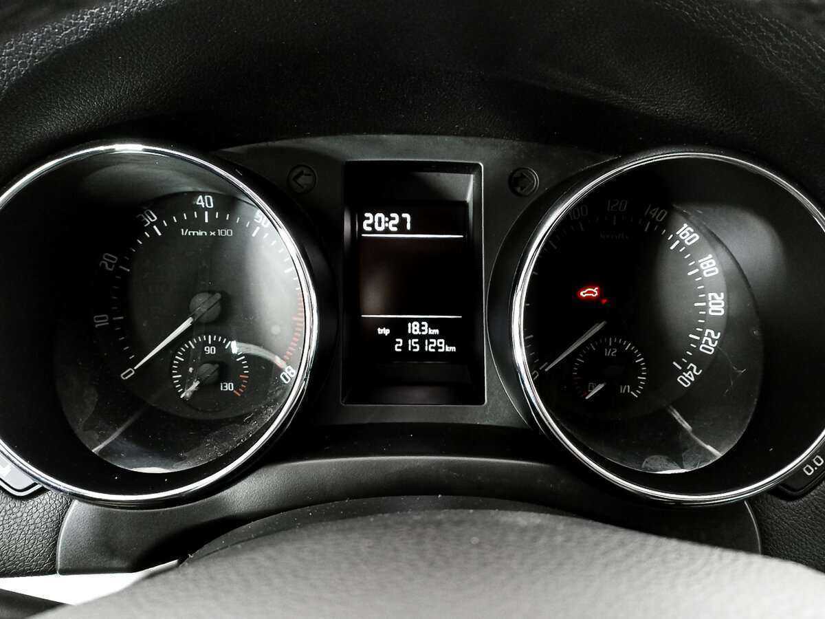 Skoda Yeti, 2014 Фото №11